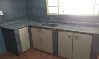 Imagem 2: Alugo Barracão Casa com 1 dormitório