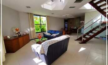 Imagem 2: Casa para venda tem 303 metros quadrados com 4 quartos portal do sol