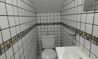 Imagem 5: Sobrado para aluguel possui 200 metros quadrados com 3 quartos em Recanto dos Pássaros - C