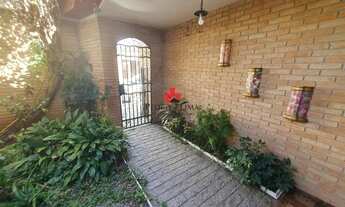 Imagem 5: Casa térrea, 3 dormitórios, 3 vagas mais edícula com 2 cômodos no Tatuapé