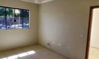 Imagem 2: ALUGA-SE<br>CASA JD PARIS<br>PRÓXIMO AO BOLA DE NEVE,<br>PRÓXIMO A AV MA