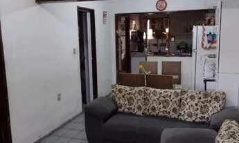 Imagem 2: Vende-se Casa com 2 dormitórios