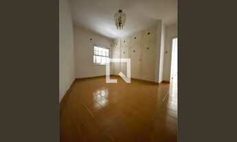 Imagem 4: Casa à Venda - Água Fria, 2 Quartos, 200 m2