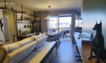 Imagem 3: Apartamento para Venda em Florianópolis, Canto, 3 dormitórios, 1 suíte, 3 banheiros, 2 vag