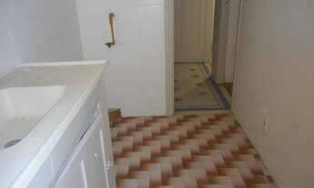 Imagem: Av. Augusto Severo, quarto e sala, apto