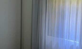 Imagem 5: Casa de condomínio para venda possui 220 metros quadrados com 3 quartos