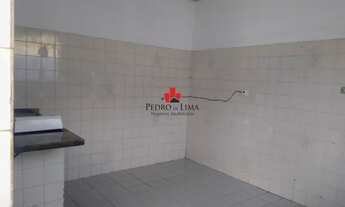 Imagem 4: Quarto, Cozinha e Banheiro na Rua dois de Janeiro Vila Salete