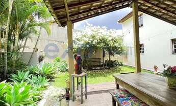 Imagem: Excelente sobrado frente para rua, com um