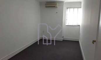 Imagem 5: O edifício comercial localizado no bairro de Pinheiros, em São Paulo, foi construído em 20