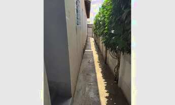 Imagem: CASA, BEM LOCALIZADA, PRÓXIMA AO CENTRO