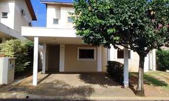 Imagem 2: Casa de condomínio sobrado para aluguel tem 80 metros quadrados com 3 quartos