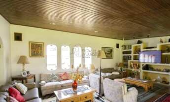 Imagem 4: Maravilhosa Casa Térrea com 4 Dormitórios - Interlagos - Venda!