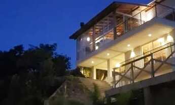 Imagem 4: Linda Casa com vista e piscina - Barra do Sambaqui!