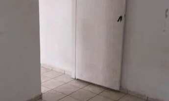 Imagem 3: Casa com 1 dormitório para alugar, 50 m² por R$ 800,00/mês - Jardim Helena - Taboão da Ser