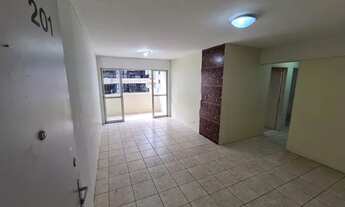 Imagem 4: ALUGA-SE Apto com 03 quartos no EDF. Rui Palmeira, Ponta Verde, Com Varanda e 9