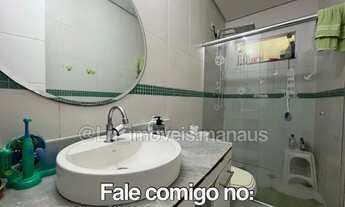 Imagem 7: Casa com 3 Quartos + Edícula eChurrasqueira no Parque Dez - FINANCIA!