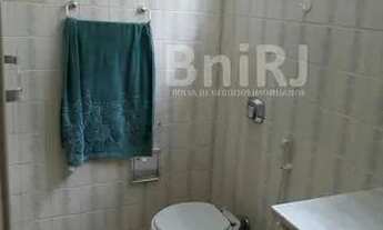 Imagem 16: ALUGO APARTAMENTO AMPLO SEM MOBÍLIA COM 80m2, SALA 2 QUARTOS COM DEPENDENCIAS NA TIJUCA, R