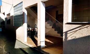 Imagem 2: Casa térrea com edícula habitável à venda em Vinhedo/SP