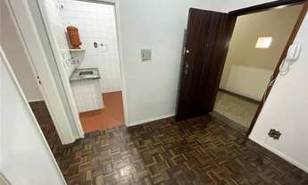 Imagem 4: Excelente apartamento com 2 quartos, sala, cozinha com armário, lavanderia, banheiro socia