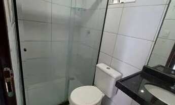 Imagem 7: Aluga-se apartamento com varanda, banheiros com box, parede decorada na sala, excelente lo