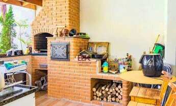 Imagem 5: Casa com 4 dormitórios à venda, 450 m² por R$ 827.000,00 - Jardim Ana Rosa - Taubaté/SP