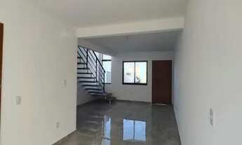 Imagem 7: Lindos Sobrados a venda com 2 dormitórios sendo 1 com sacada no Bairro Bela Vista em Palho