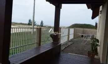 Imagem 6: Linda casa a na quadra do mar