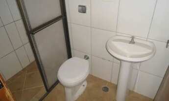 Imagem 5: Lavanderia coletiva<br>- Box no banheiro