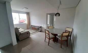 Imagem 2: Apartamento mobiliado de 2 dormitórios, sendo 1 suíte, no bairro Menino Deus