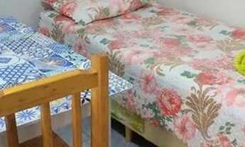 Imagem 4: Quarto para mulher no Cajuru