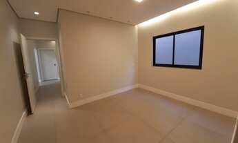 Imagem 5: Linda Casa Alto Padrão de 04 Quartos, 2 suítes e 1 suíte master com closet, Rua 12