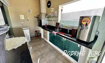 Imagem 2: Sobrado próximo ao centro Rua Humaitá , ótima localização