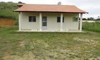 Imagem 2: Casa pronta Casa com 3 dormitórios