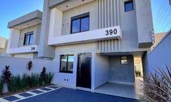 Imagem 2: Lindo sobrado com piscina tropical III