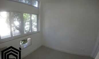 Imagem 3: Apartamento reformado na Glória - 27m²