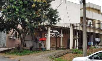 Imagem 2: Terreno com 3 casas à venda, 480m² por R$ 990.000 - Fazendinha - Curitiba/PR