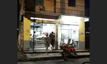 Imagem: Casa e ponto comercial