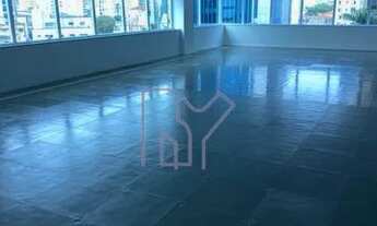 Imagem 7: Edifício Corporativo Sustentável com Especificações Técnicas Elevadas e Classificação Buil