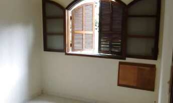 Imagem 4: Casa 2 andares com 3 quartos e 2 banheiros