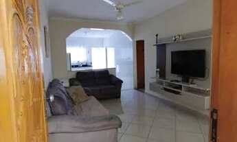 Imagem: Vendo casa por R$ 430.000,00 com 2 dormitórios