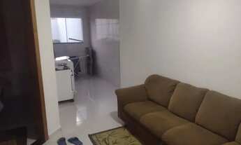 Imagem 3: Linda residência com amplo terreno em ótima localização de oficinas !!