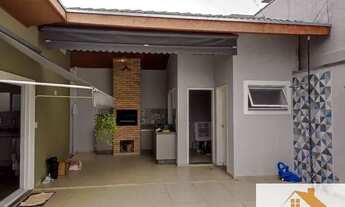 Imagem: Bela Casa térrea 170m² Mobiliada Piscina