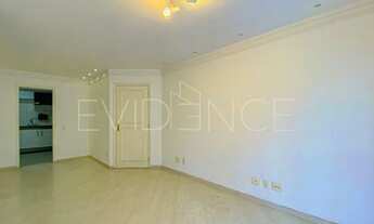 Imagem 3: Apartamento em excelente localização no miolo do Analia Franco