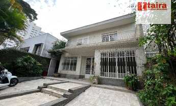 Imagem: Casarão próximo ao Museu