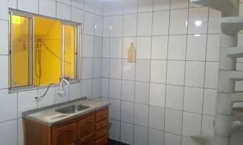 Imagem 2: ALUGA CASA Casa com 1 dormitório