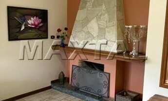 Imagem 7: Casa em condomínio medindo 833m2 em Atibaia, 6 dormitórios, 6 suítes, 7 vagas, 8 banheiros