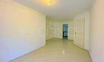 Imagem 2: Apartamento em excelente localização no miolo do Analia Franco