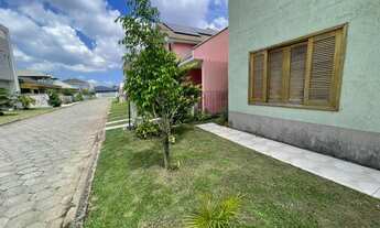 Imagem 2: Casa de condomínio para venda tem 194 metros quadrados com 4 quartos em Uberaba - Curitiba