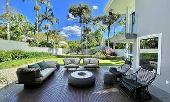 Imagem: Joinville - Casa de Condomínio - SAGUACU