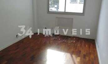 Imagem 2: Rio de Janeiro - Apartamento Padrão - Cosme Velho